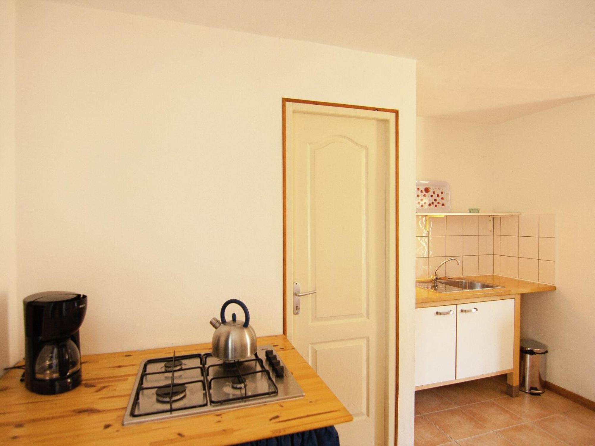 Appealing Apartment In Vezac With Swimming Pool ベナック・エ・カズナック エクステリア 写真
